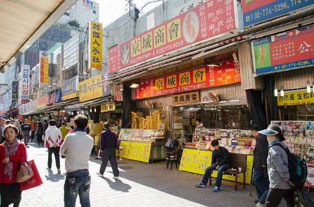 お土産店通り