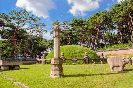 世界文化遺産 宣靖陵