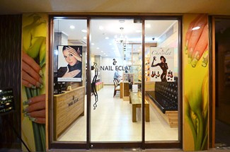 NAIL ECLAT　入口の様子