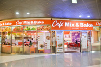 Cafe Mix & Bake