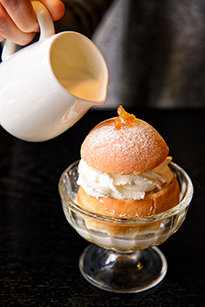 「セムラ(Semla)」